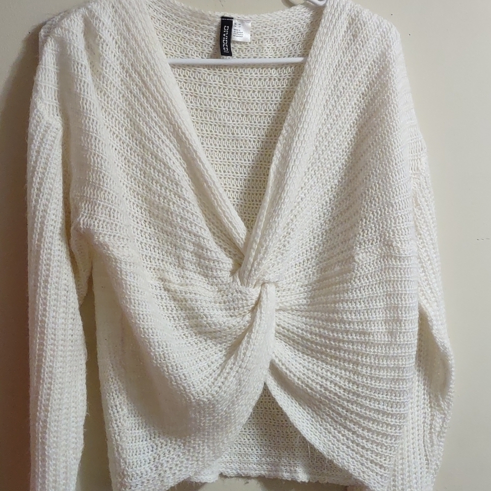 Divided Sweater - Picture 2 of 7